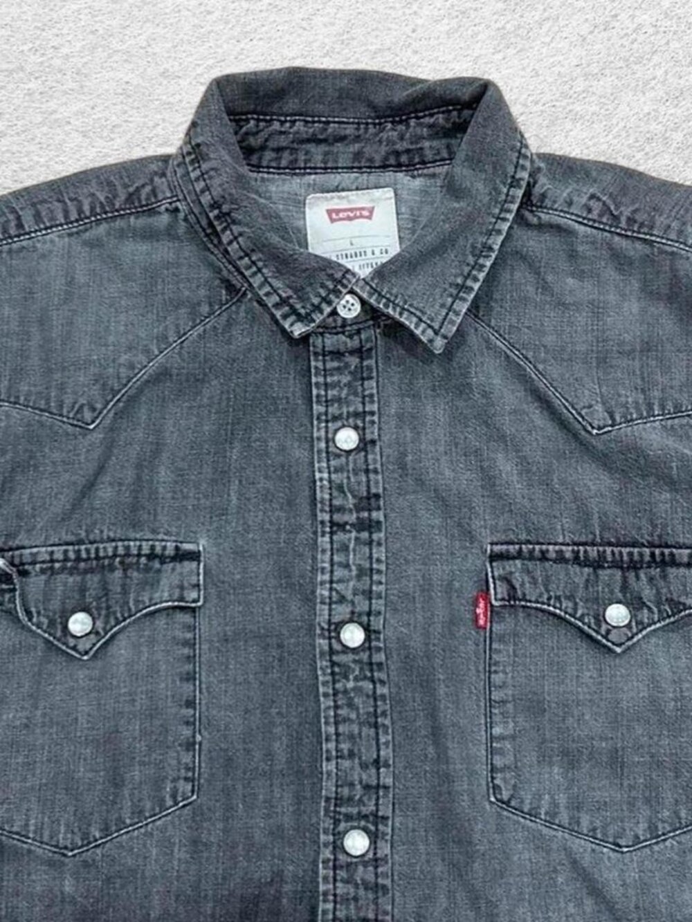 Vtg Levi's Black Denim Shirt Barstow Western Red Tab Snap Button Pearl Snaps L